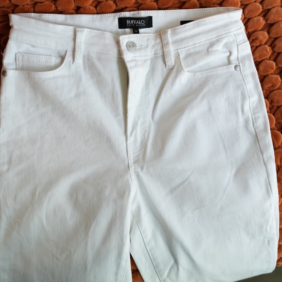 White Jeans - Picture 4 of 4